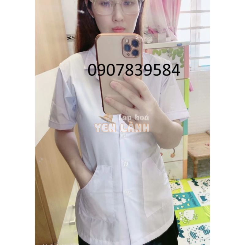 Áo blouse y tá, điều dưỡng , dược sĩ – vải silk đẹp dài ngang mông IN LOGO