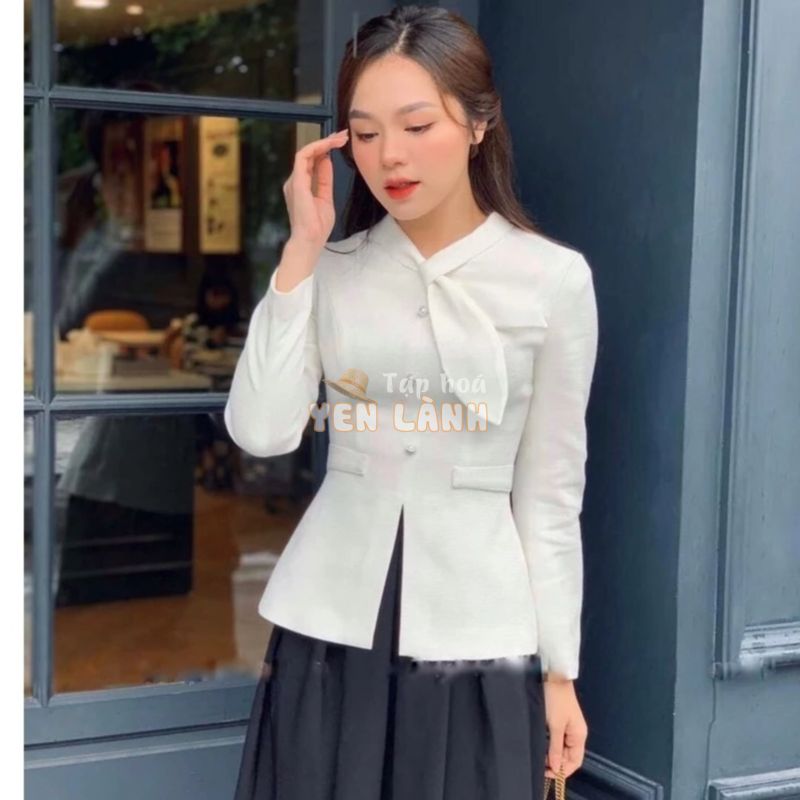 Áo dạ text tre dáng peplum xẻ trước cổ cách điệu hình lá dài tay đính cúc ngọc 180