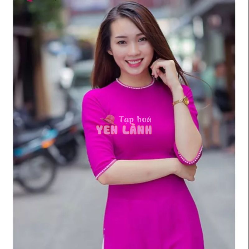 Áo dài cổ tròn đính hạt trân châu