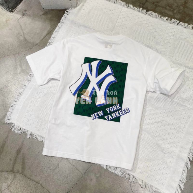 [CHÍNH HÃNG] Áo Thun MLB – NEW YORK YANKEES MONO TIVE – TRẮNG  – CODE: 3ATSM3033-50WHS