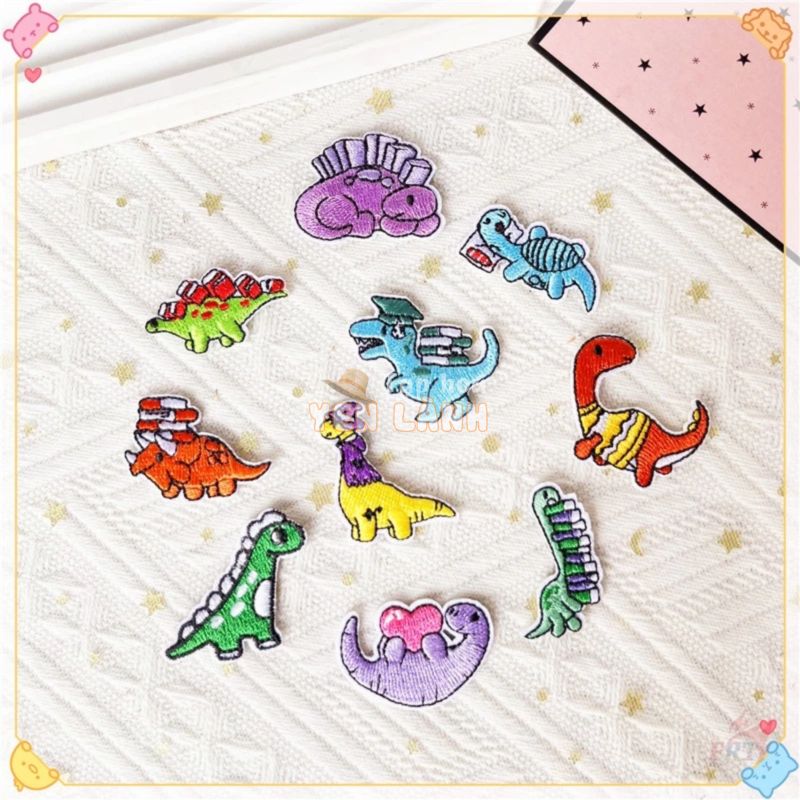 ♚ Q Dinosaur Q-5: Tiến sĩ. Sticker Ủi Thêu Hình Khủng Long ♚ 1 Miếng Dán Ủi Quần Áo Hình Động Vật Ngộ Nghĩnh