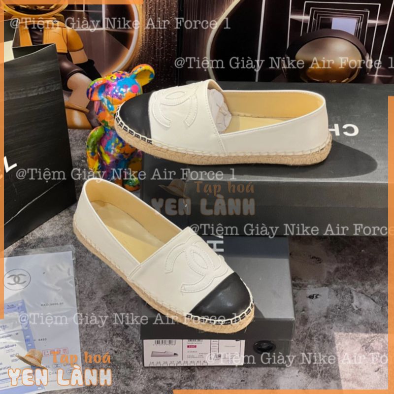 Giày Nữ Thời Trang Slip On Chanell Espadrilles Màu Be Mũi Đen Đế Cói