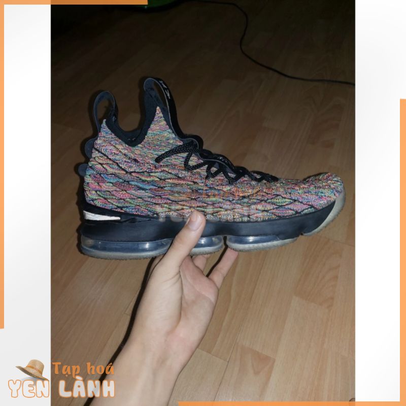 Giày bóng rổ Lebron 15 Multicolor