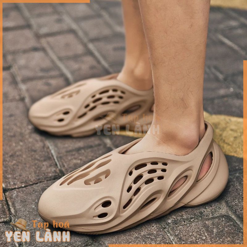 Giày sandal đế mềm đục lỗ size lớn thời trang đi biển mùa hè cho nam và nữ