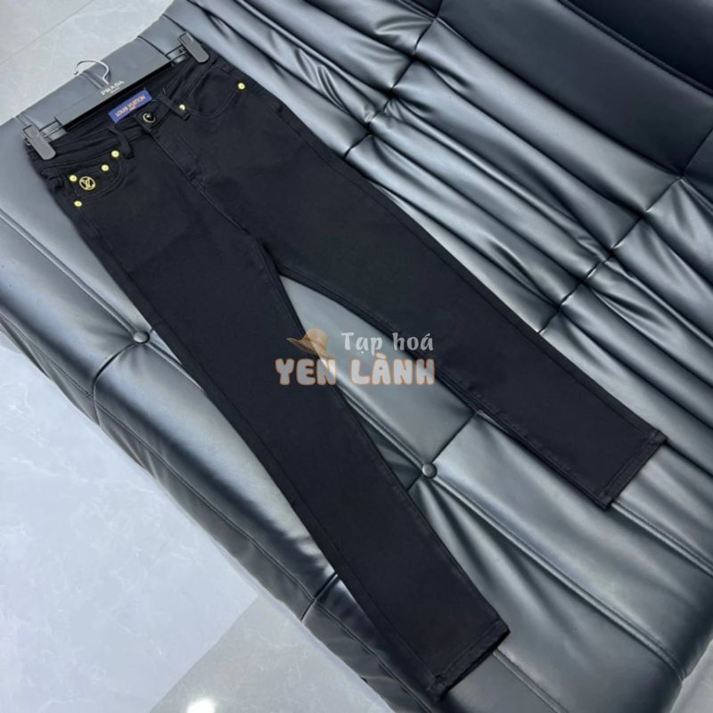 Quần jeans nữ dáng thon cao cấp Louis Vuitton thiết kế thời trang, trẻ trung