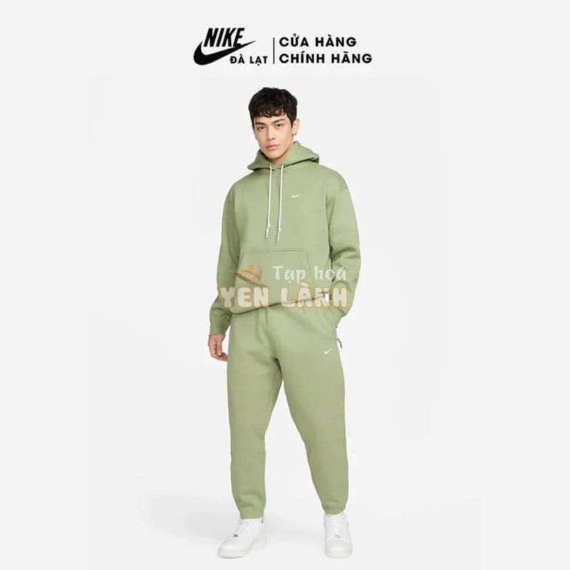 Quần nỉ mỏng thể thao nam Nike Solo Swoosh Men’s Fleece Trousers DX1365-386 Jogger thời trang