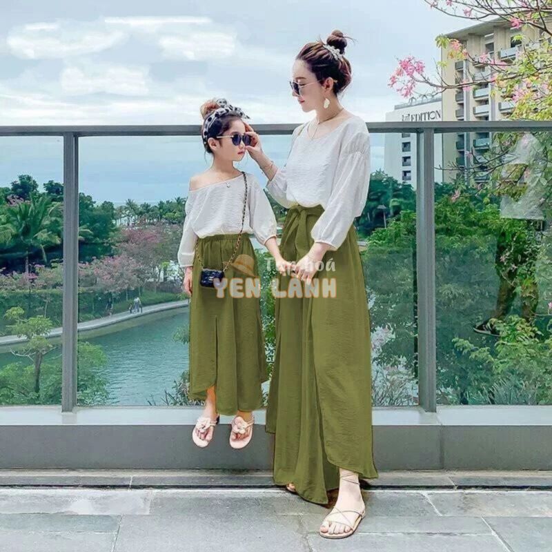 Đầm đôi mẹ và bé Jumpsuit cao cấp Màu Rêu và cam Sang trọng Quần xẻ tà vải đủi mền mịn