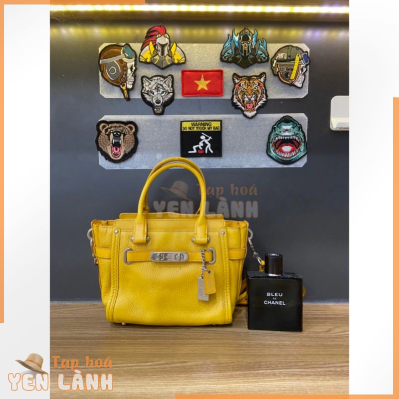 Túi si hiệu Coach Swagger mini