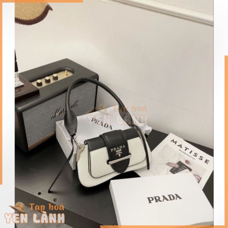 túi kẹp nách #prada ngọc trinh trắng đen sidonie có hộp