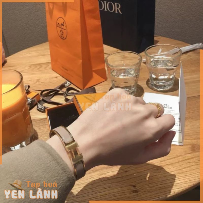 Vòng Tay Cặp h h h h hermes Acrylic men Màu Sắc h Chất Lượng Cao Phong Cách Cho Nam Và Nữ