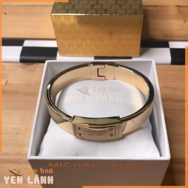 Vòng tay MICHAEL KORS MKJX2351710 LOGO PLAQUE HINGED GOLD-TONE BRACELET